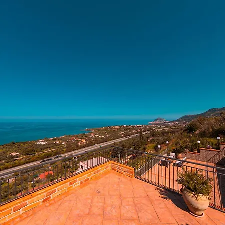 וילה Le Terrazze